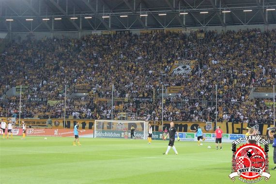 Dynamo Dresden vs Hallescher FC (3-2) (1)