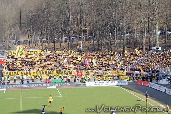 FC Erzgebirge Aue vs Dynamo Dresden (1-4) (9)