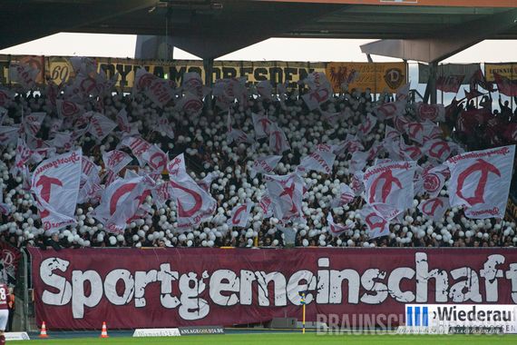 Eintracht Braunschweig vs Dynamo Dresden (1-0) (1)