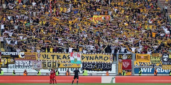 1. FC Kaiserslautern vs Dynamo Dresden (3-0) (3)