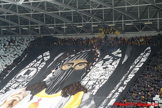 Dynamo Dresden vs VfB Stuttgart (5-0) (15)