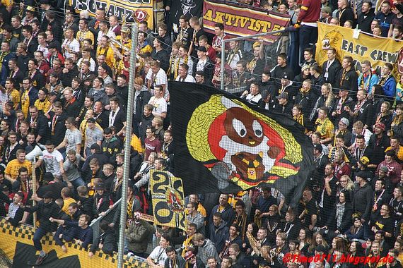 Dynamo Dresden vs VfB Stuttgart (5-0) (25)
