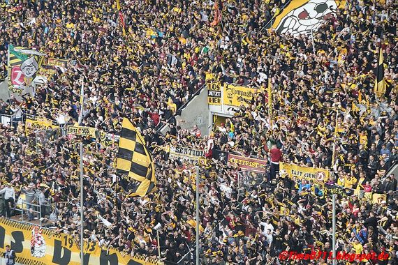 Dynamo Dresden vs VfB Stuttgart (5-0) (26)