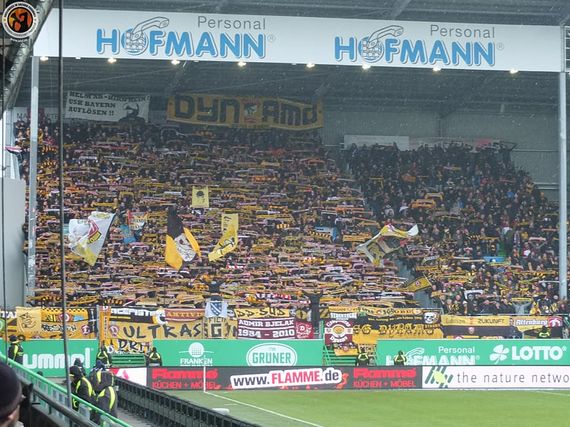 SpVgg Fürth vs Dynamo Dresden (1-0) (3)