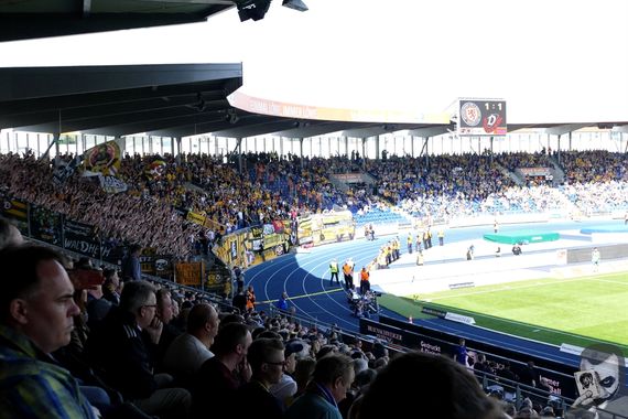 Eintracht Braunschweig vs Dynamo Dresden (1-1) (2)