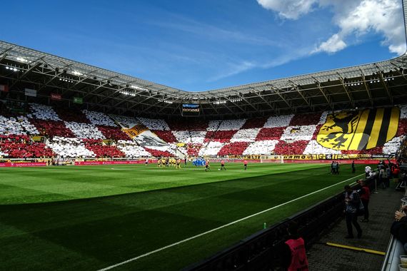 Dynamo Dresden vs Holstein Kiel (0-4) (1)