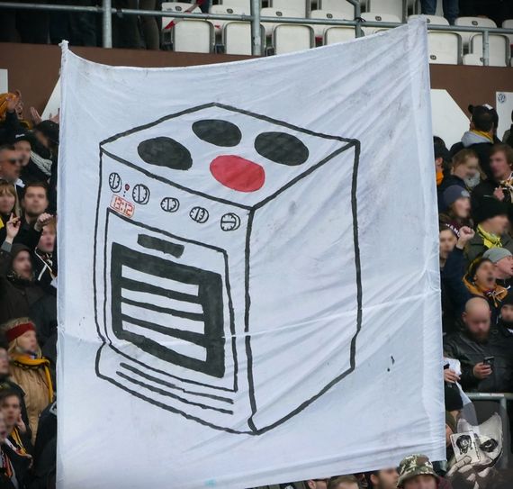 FC St. Pauli vs Dynamo Dresden (1-1) (19)