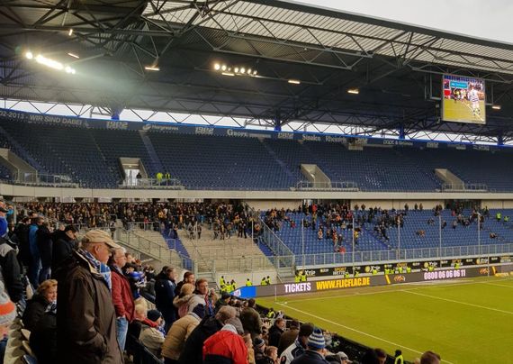 MSV Duisburg vs Dynamo Dresden (1-3) (1)