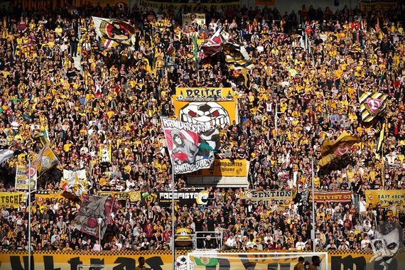 Dynamo Dresden vs SSV Jahn Regensburg (0-0) (17)