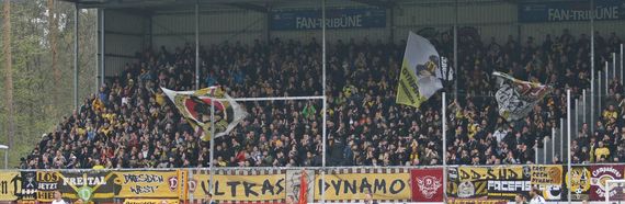 SV Sandhausen vs Dynamo Dresden (3-1) (4)