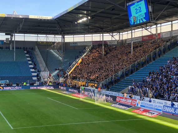 1. FC Magdeburg vs Dynamo Dresden (2-2) (14)
