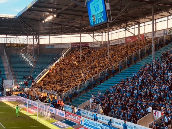 1. FC Magdeburg vs Dynamo Dresden (2-2) (15)