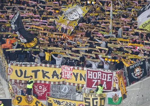 VfB Stuttgart vs Dynamo Dresden (3-1)
