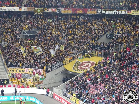 VfB Stuttgart vs Dynamo Dresden (3-1) (12)