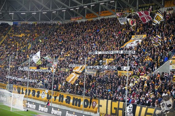 Dynamo Dresden vs Holstein Kiel (1-2) (9)