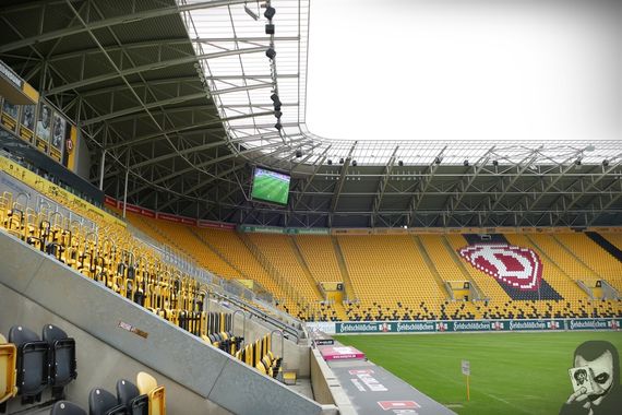 Karlsruher SC vs Dynamo Dresden (4-2) (14)