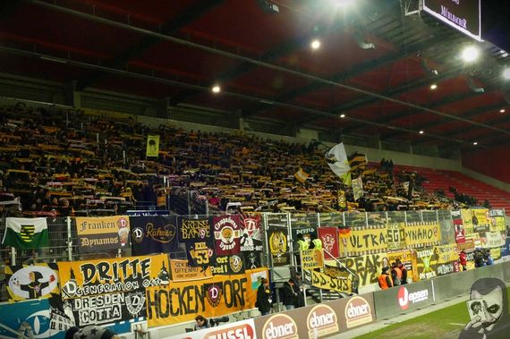 SSV Jahn Regensburg vs Dynamo Dresden (2-0) (10)