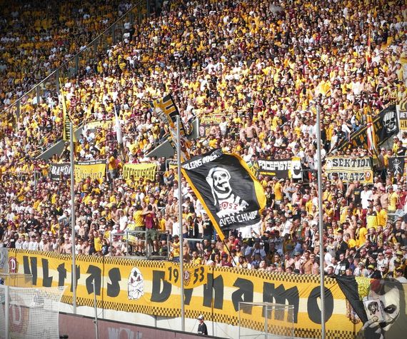 Dynamo Dresden vs FC St. Pauli (3-3) (11)
