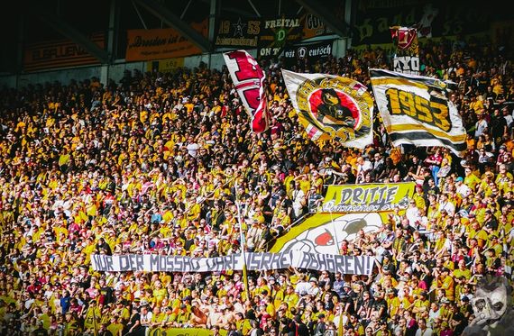 Dynamo Dresden vs SSV Jahn Regensburg (2-1) (9)