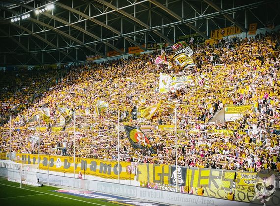 Dynamo Dresden vs SSV Jahn Regensburg (2-1) (10)