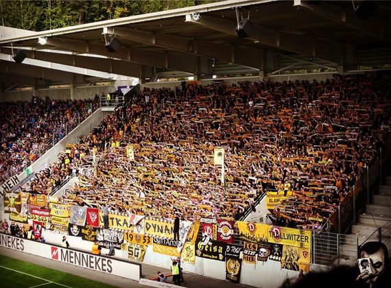 FC Erzgebirge Aue vs Dynamo Dresden (4-1) (4)