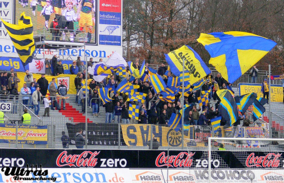 Wacker Burghausen vs Eintracht Braunschweig (1-1) (2)