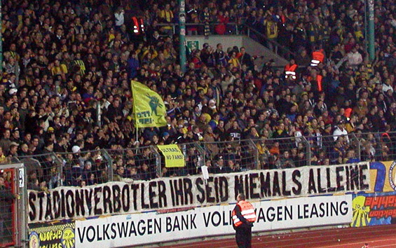 Eintracht Braunschweig vs Rot-Weiss Essen (0-1) (2)