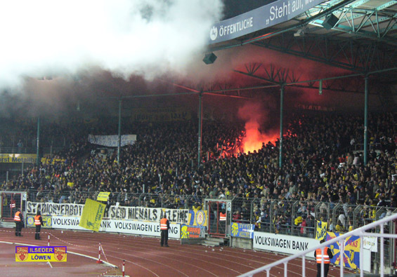 Eintracht Braunschweig vs Rot-Weiss Essen (0-1) (14)