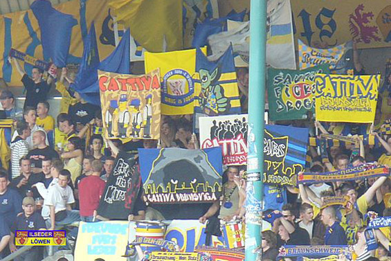 Eintracht Braunschweig vs Wacker Burghausen (3-1) (2)