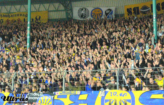 Eintracht Braunschweig vs TSV 1860 München (2-0) (5)