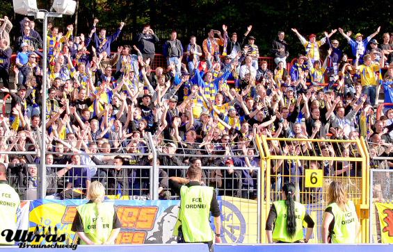 FC Erzgebirge Aue vs Eintracht Braunschweig (3-0) (4)