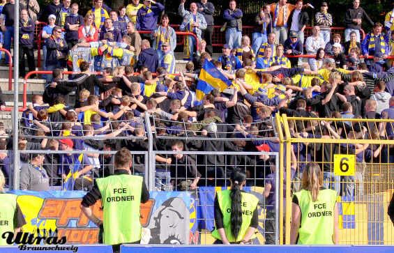 FC Erzgebirge Aue vs Eintracht Braunschweig (3-0) (5)