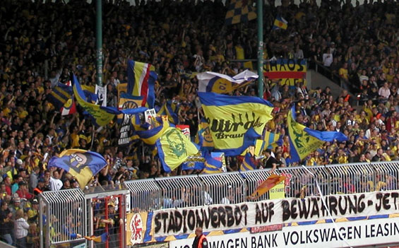 Eintracht Braunschweig vs Kickers Emden (0-1) (2)