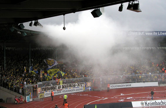 Eintracht Braunschweig vs Kickers Emden (0-1) (4)