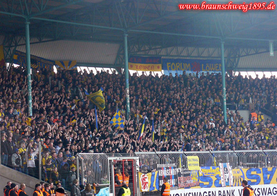 Eintracht Braunschweig vs Rot-Weiss Essen (2-1) (7)
