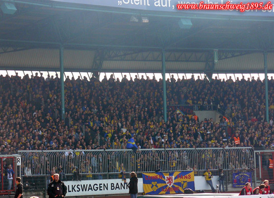 Eintracht Braunschweig vs Rot-Weiss Essen (2-1) (8)