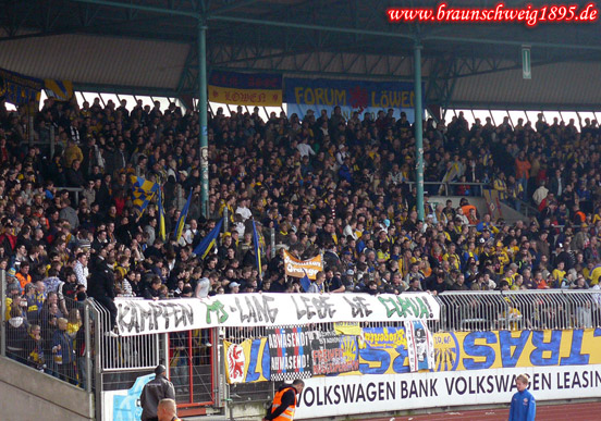 Eintracht Braunschweig vs Rot-Weiss Essen (2-1) (9)
