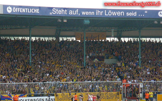 Eintracht Braunschweig vs Borussia Dortmund II (2-0) (22)
