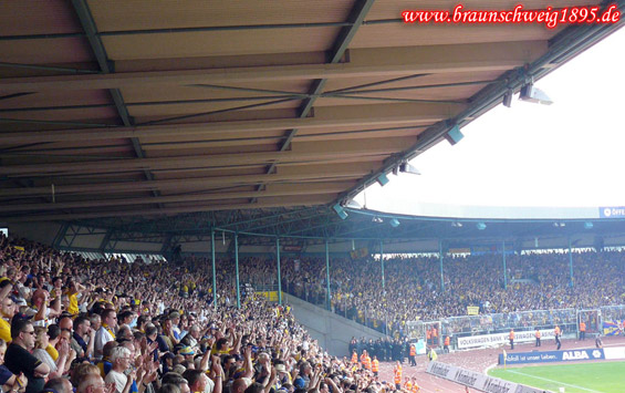 Eintracht Braunschweig vs Borussia Dortmund II (2-0) (25)