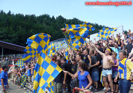 FC Erzgebirge Aue vs Eintracht Braunschweig (0-2) (4)