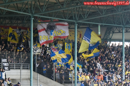 Eintracht Braunschweig vs Wacker Burghausen (2-0) (8)