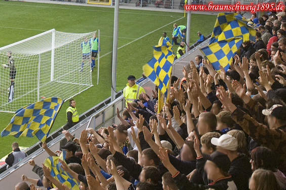SC Paderborn vs Eintracht Braunschweig (2-1) (9)