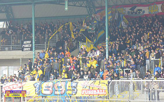 Eintracht Braunschweig vs SpVgg Unterhaching (4-0) (4)