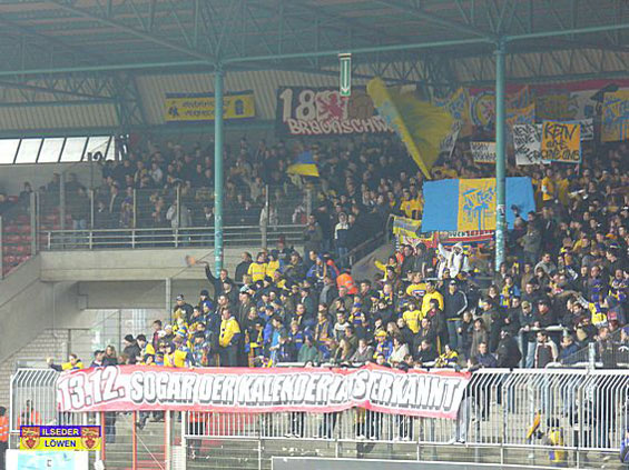 Eintracht Braunschweig vs SSV Jahn Regensburg (0-3) (2)