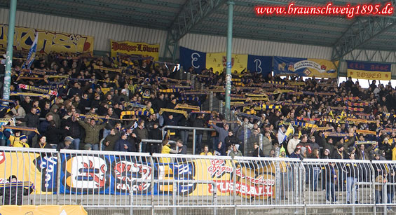 Eintracht Braunschweig vs Kickers Emden (2-1) (1)