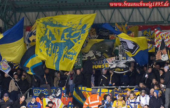 Eintracht Braunschweig vs Kickers Emden (2-1) (2)