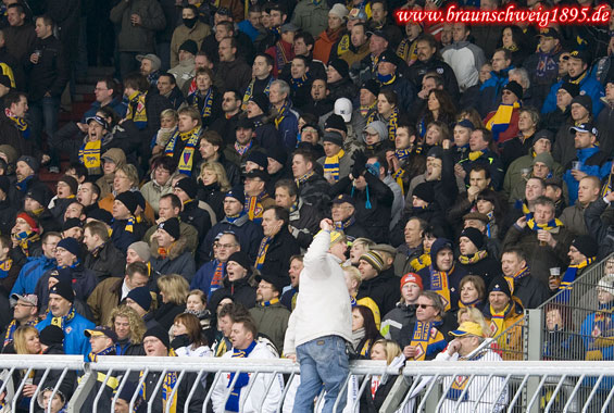 Eintracht Braunschweig vs Kickers Emden (2-1) (3)