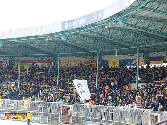 Eintracht Braunschweig vs Kickers Emden (2-1) (7)
