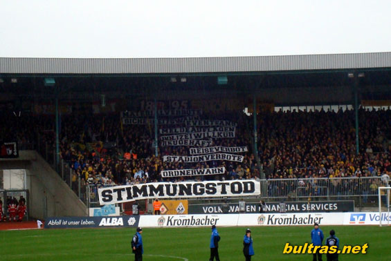 Eintracht Braunschweig vs Dynamo Dresden (0-1) (1)