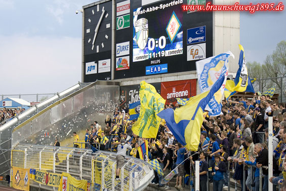 FC Carl Zeiss Jena vs Eintracht Braunschweig (2-0) (9)